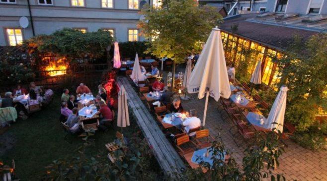Karpfenhotel & Herrenhaus Im Gasthaus Sindel-Buckel 포이흐트방엔 외부 사진